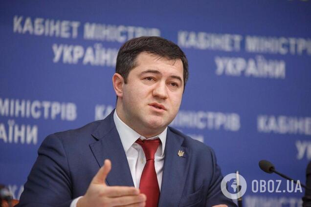 ''Шаг в ЕС'': Насиров предложил сделать английский вторым государственным