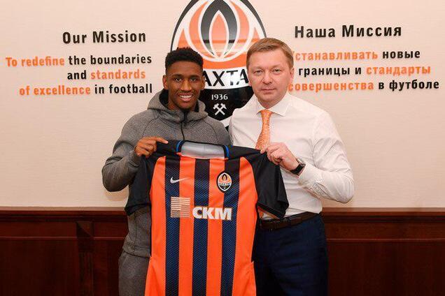 Официально: 'Шахтер' подписал бразильского хавбека