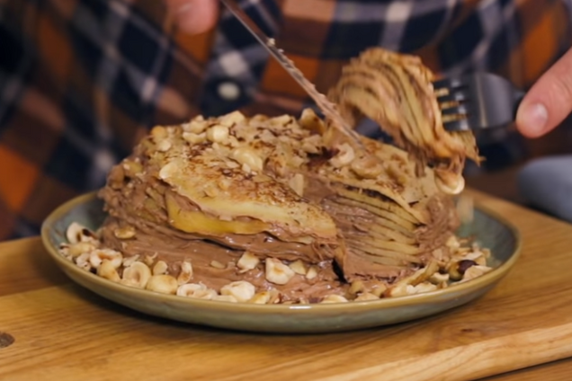 Млинцевий торт з Nutella: покроковий рецепт від відомого шеф-кухаря