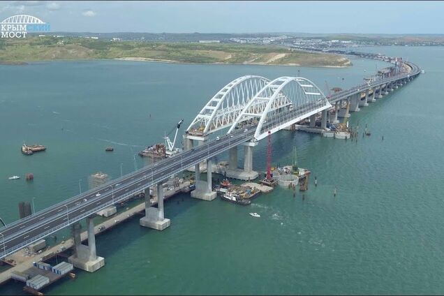 ''Будет крышка!'' Крымскому мосту предрекли разрушение
