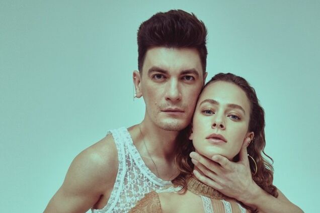 Голые, но в колготках: звезды ТВ в России снялись в смелой фотосессии