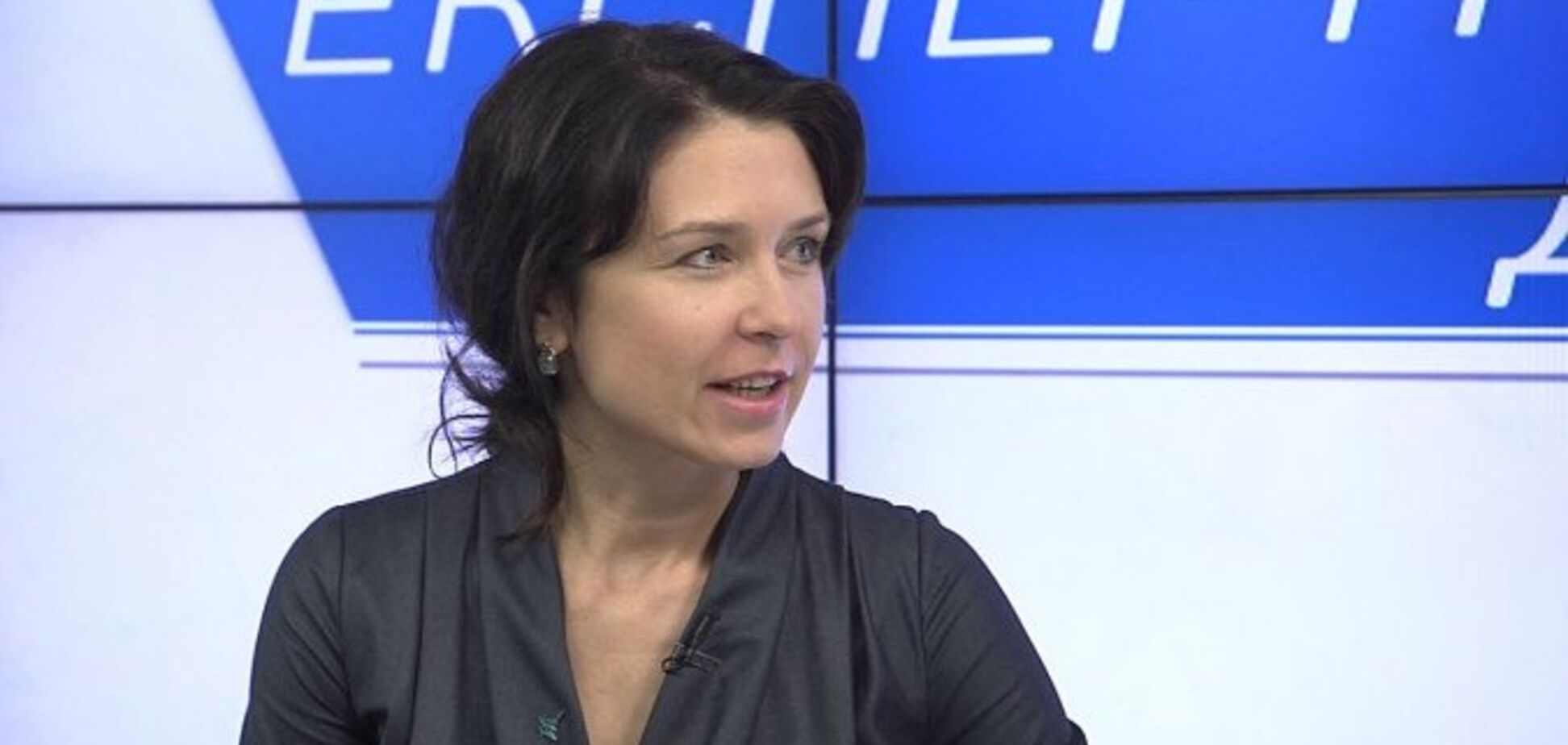 Отель, 5 квартир и 12 участков: журналисты раскрыли владения главного антикоррупционера при Кабмине