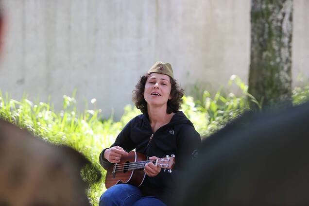 ''Охотницы на бабушек'': Чичерина отличилась новым бредом о войне на Донбассе