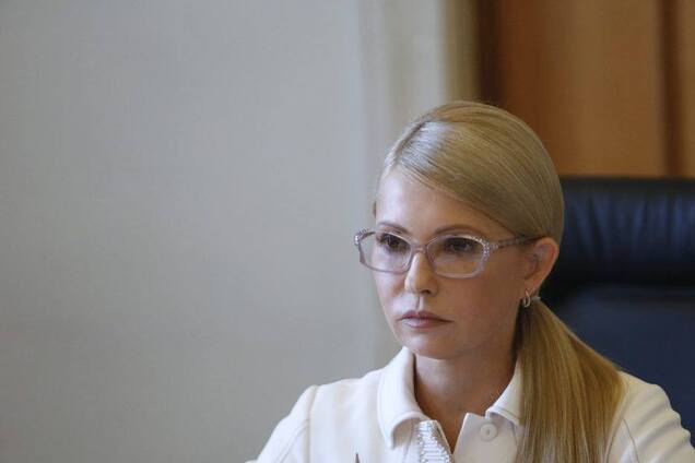 Порошенко за рік у 82 рази збільшив свої доходи – Тимошенко