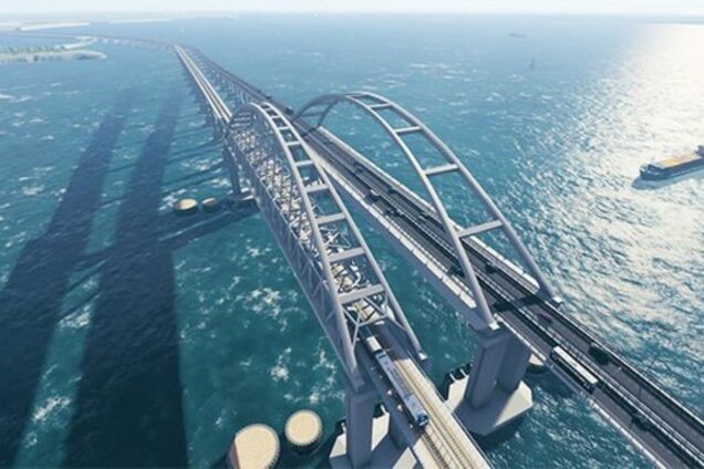 ''Валіть до Краснодарського краю!'' Жителі Керчі зажадали закрити Кримський міст для ''заробітчан''