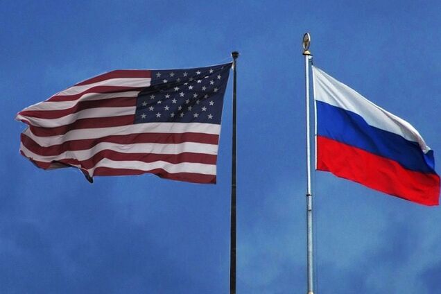 Прапор США і Росії