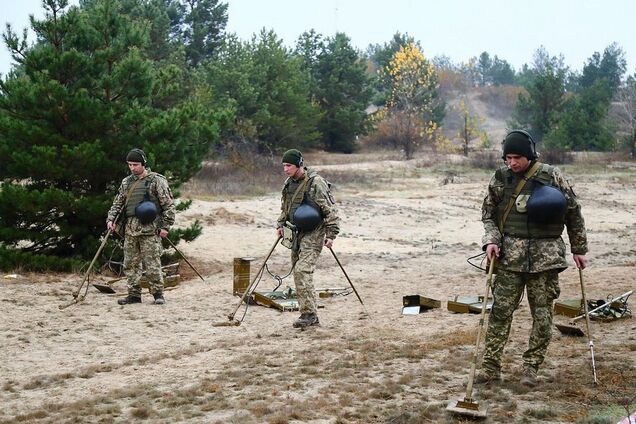 Мiнна загроза в Україні: щодесята жертва пiдривiв – дитина