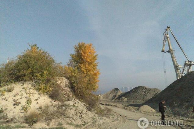 Незаконная добыча песка в Киеве: всплыли новые детали скандала с ''Мостобудом''. Документы