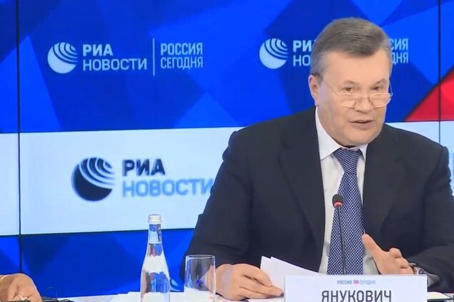 ''Он уже ботоксный!'' Как поменялась внешность Януковича за год. Фотофакт