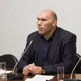 Микола Валуєв