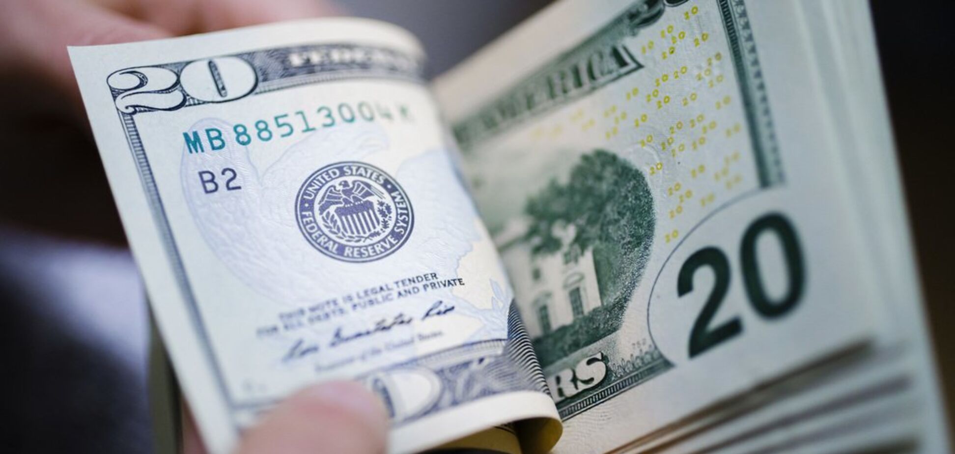 Новий Закон про валюту: які зміни чекають українців