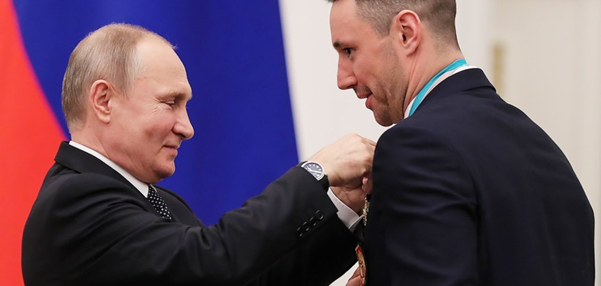 ''Звалюй у свою Росію!'' Хокейного підлабузника Путіна принизили в США — відеофакт