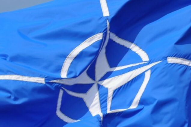 Изменения в Конституцию Украины: в НАТО сделали заявление