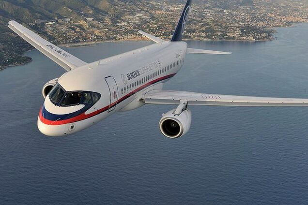 Далеко не залетел: в России произошло нелепое ЧП с пассажирским самолетом