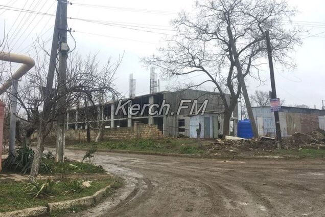 Готовятся к войне? В Крыму развернули масштабное строительство базы Росгвардии. Фотофакт