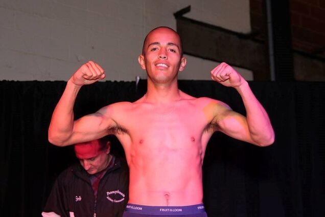 Боксер-невдаха сенсаційно відправив суперника у важкий нокаут: яскраве відео