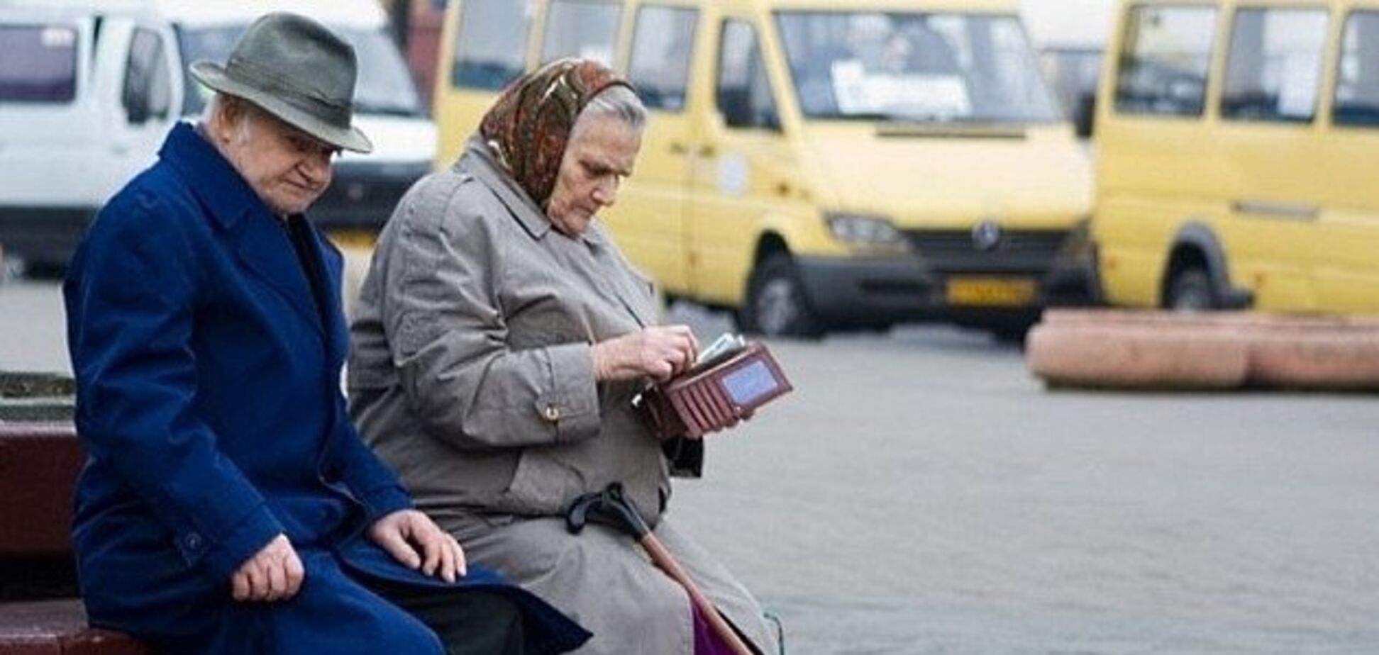 Украинцам могут повысить пенсионный возраст: что об этом известно