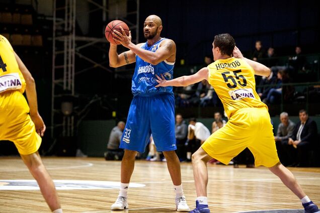 Драма в Николаеве: результаты Суперлиги Пари-Матч 1 марта