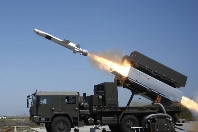 Расконсервировались самые тухлые московские консервы