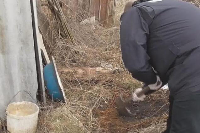 На Одесщине мать закопала ребенка живьем