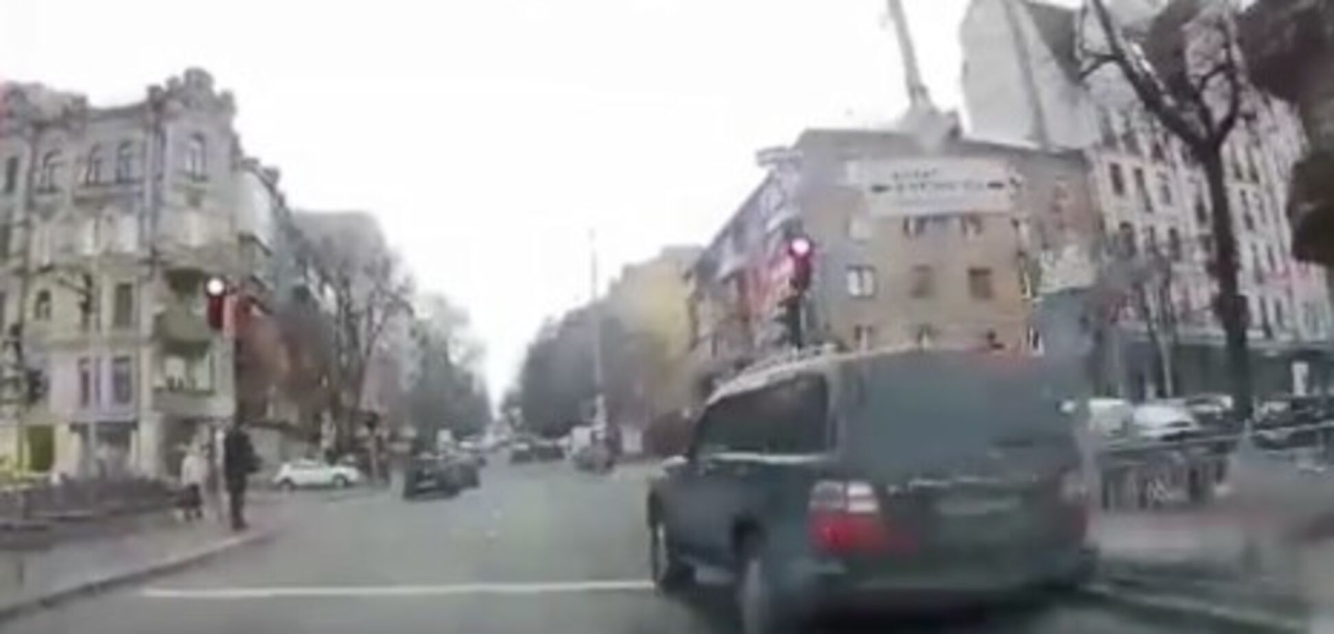 ''Синдром Зайцевой'': в Киеве на видео засекли нарушителя на элитном авто 