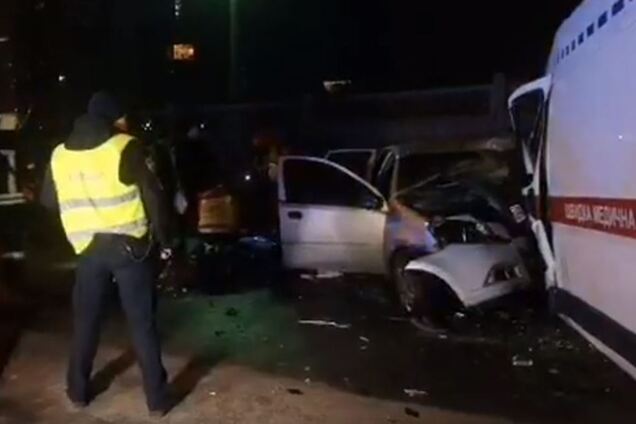 В Киеве произошло страшное ДТП со 'скорой': много жертв