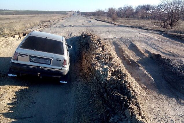 'Трасса 666': сеть шокировала украинская дорога