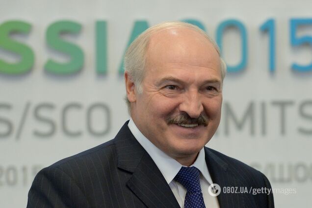 "А то будуть обсмоктувати!" Лукашенко пригрозив "закрити роти" білорусам