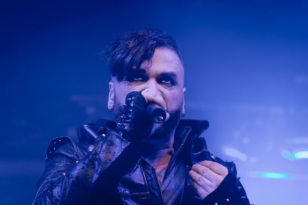 Легенды рок-сцены Oomph! дали яркий концерт в Мюнхене: эксклюзивные фото