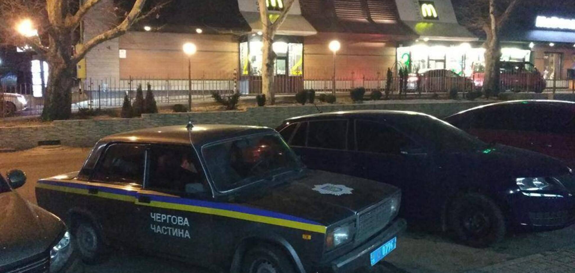В Николаеве в очереди в McDonald's произошла стрельба: есть раненый 