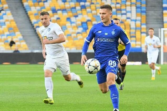 'Динамо' освистали в первом матче Михайличенко