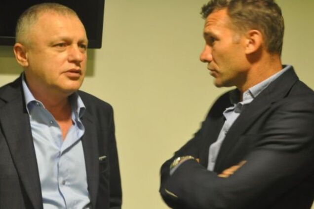 На зубочистках: Шевченко объяснил, что показывал Суркису на матче с 'Челси'