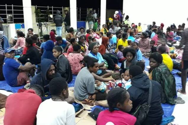 'Велика вода' поглинула десятки людей в Індонезії: фото і відео страшної стихії