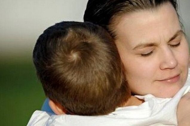 У Росії помер 7-річний хлопчик-мауглі, який ніколи не виходив із квартири