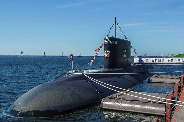 Росія направила бойовий підводний човен у Чорне море: що відбувається