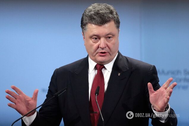 "Війська вже на кордоні!" Порошенко заявив про готовність Росії напасти на Україну
