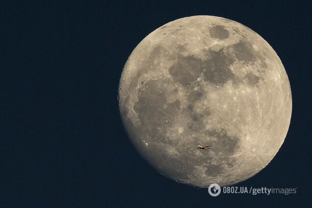 Украинцы увидят в небе "червячную луну": названа дата
