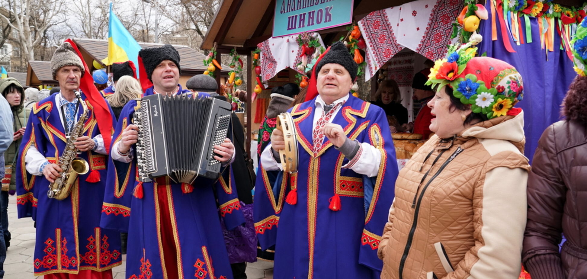 От домашнего вина до танцев: губернатор Одесчины устроил народные гуляния в честь Дня области 