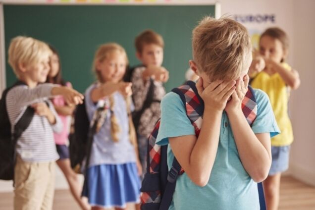 Наказали маму: под Донецком школьник издевался над сверстником