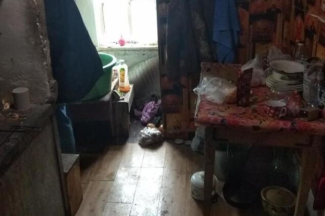 Ребенок задыхался: на Харьковщине отец жестоко забил насмерть 7-летнего сына