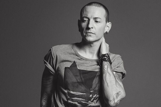 Linkin Park зворушливо вшанували пам'ять Честера Беннінгтона: яскраве фото