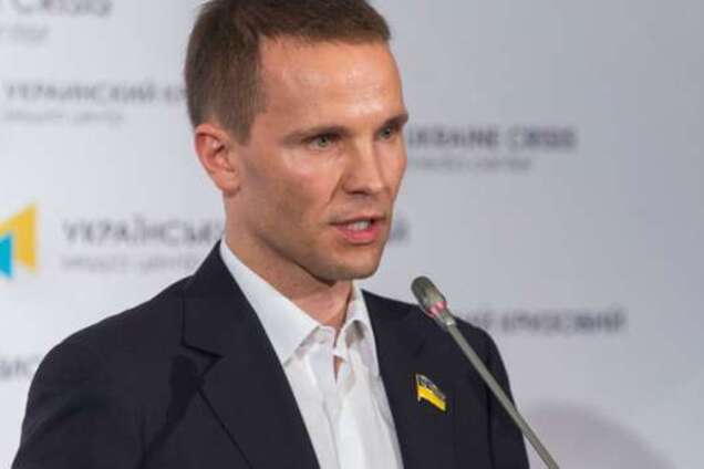 Деревянко заявил об угрозе конституционного переворота