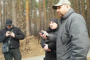 "Окружили вооруженные ножами и пистолетами": в Киеве охрана Медведчука преследовала журналистов