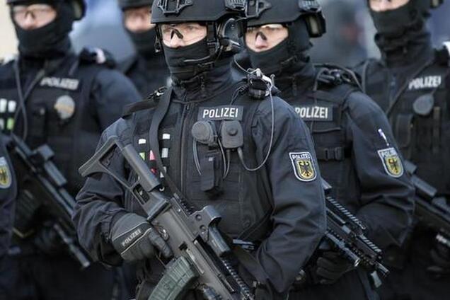 Хотели убить 'неверных': в Германии задержана опасная группа террористов