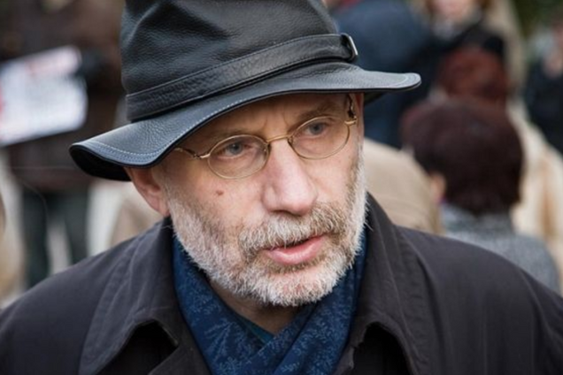 Борис Акунін