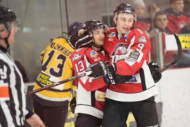 'Донбасс' уничтожил 'Белый Барс' и вышел в финал УХЛ