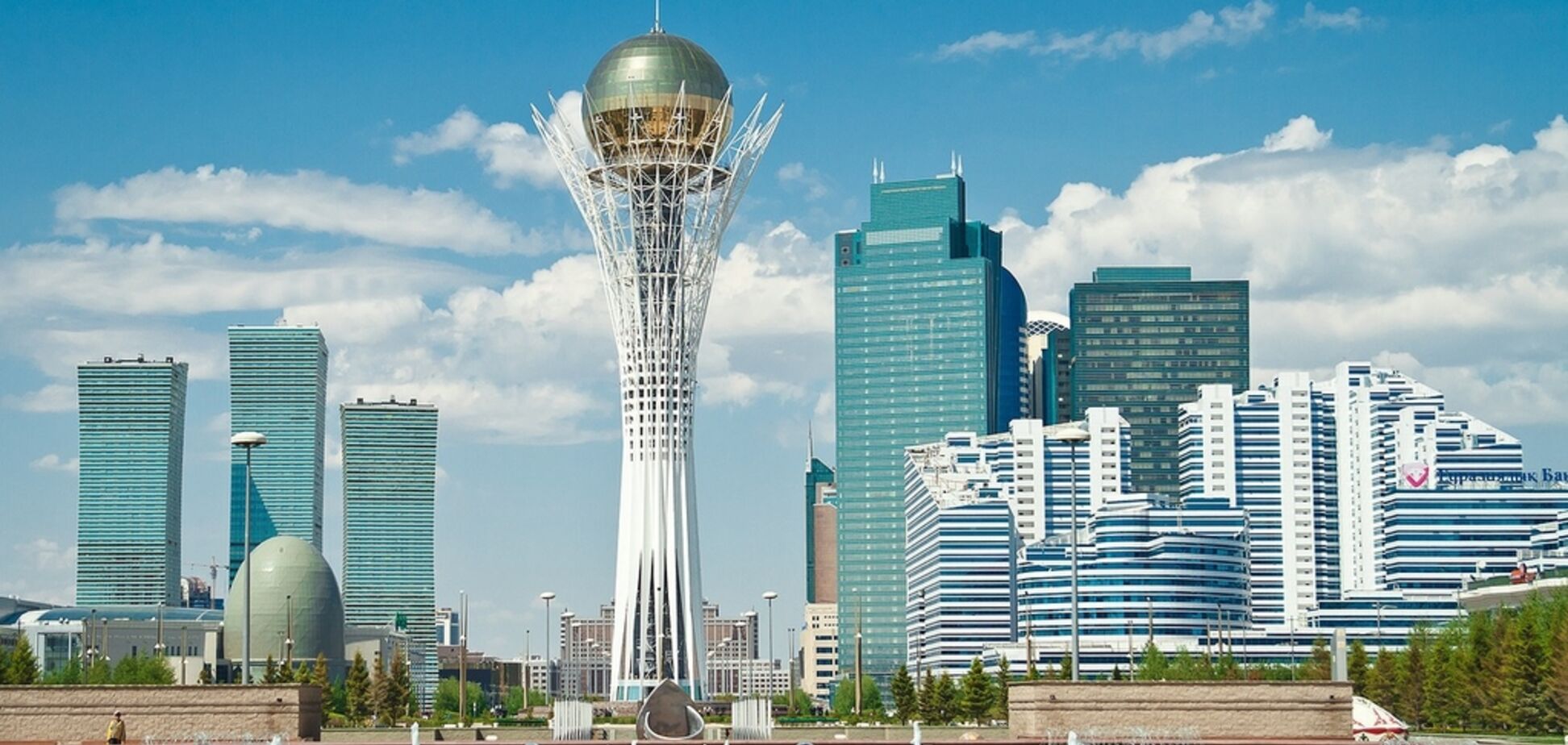  Столицу Казахстана официально переименовали