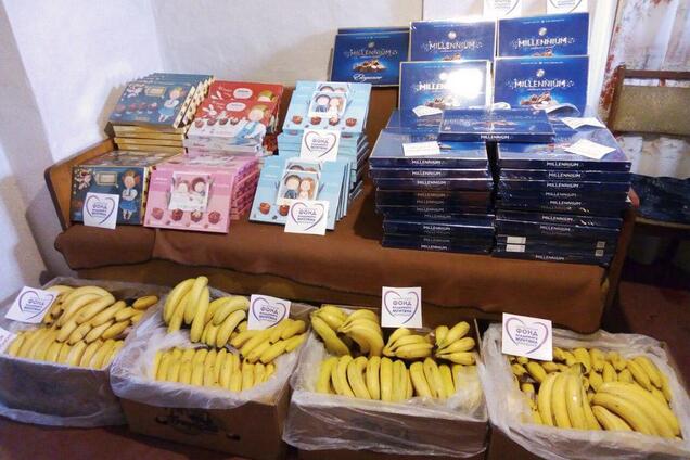 Волонтери фонду Мунтяна доставили мешканцям прифронтової зони селища Жованка гуманітарну допомогу