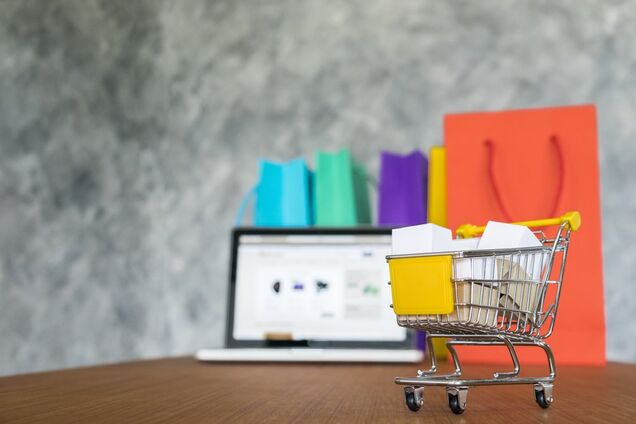 Продукція небезпечна: у Києві популярний інтернет-магазин потрапив у скандал