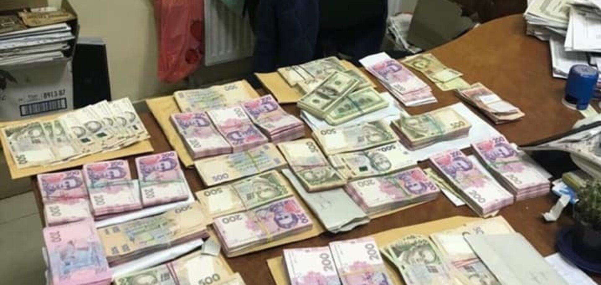 ''Сетка'' на выборах: бывший СБУшник рассказал, как подкупают избирателей